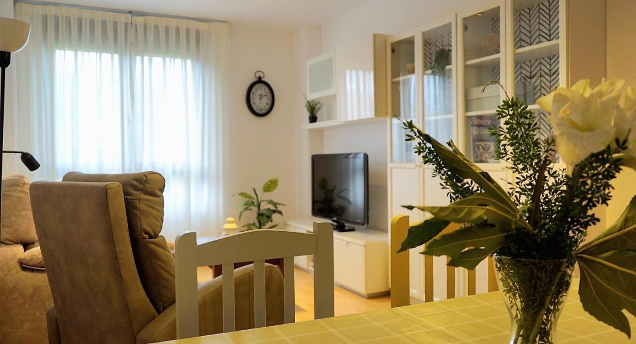 Apartamento Estelas De Cantabria Corrales De Buelna Esterno foto